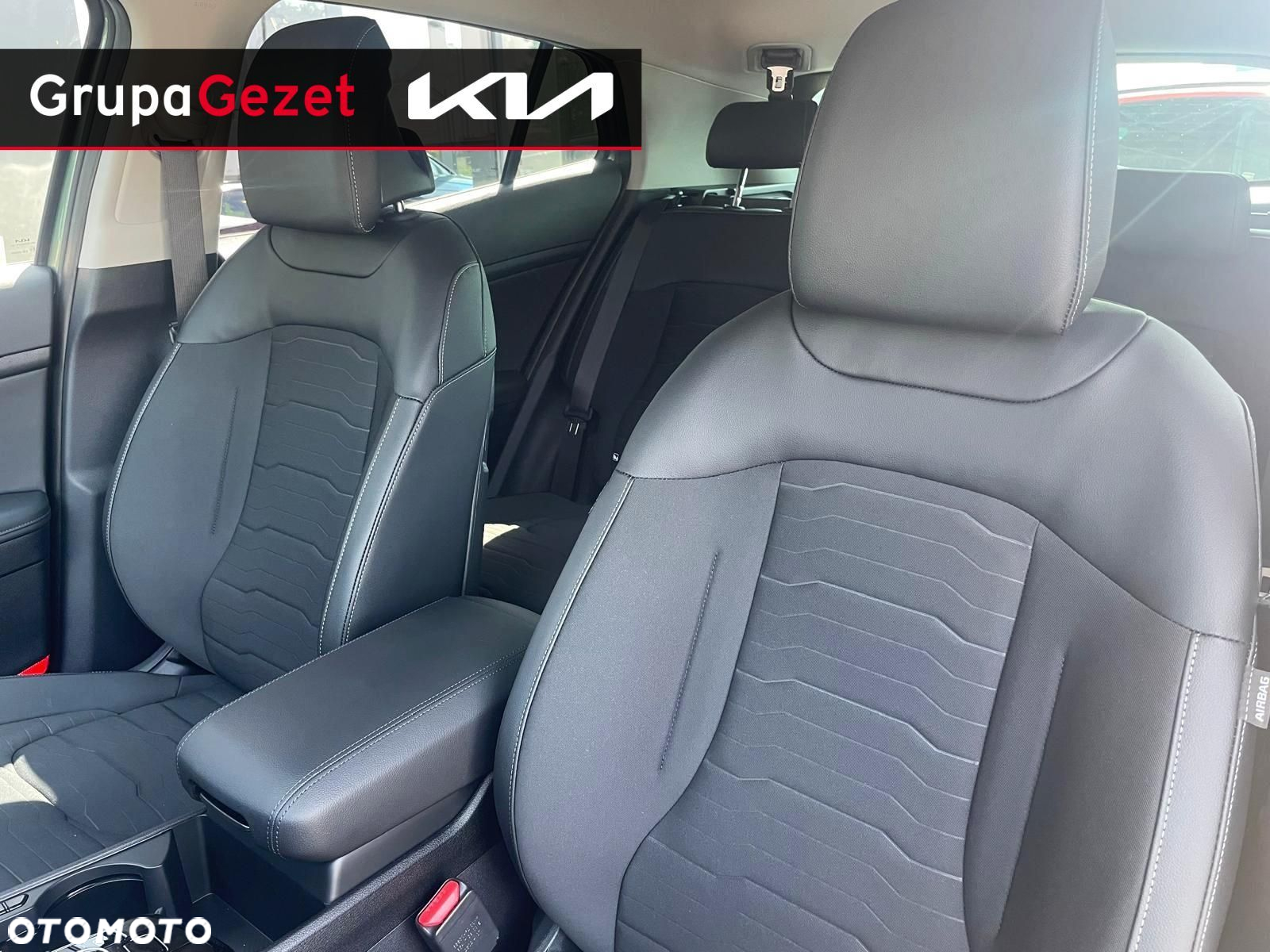 Kia Sportage - 10
