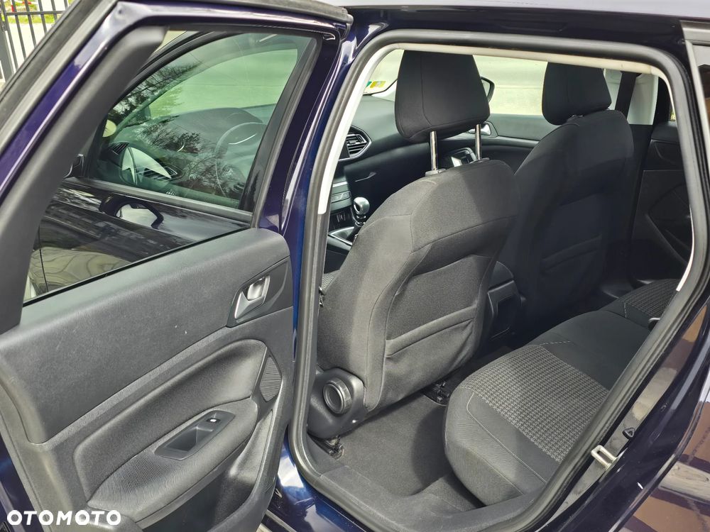 Peugeot 308 BlueHDi 120 Stop & Start Allure - 19