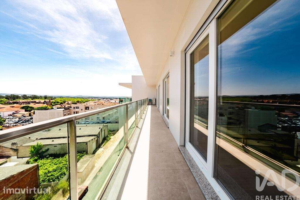 Apartamento T4 em Caldas da Rainha - Nossa Senhora do Pópulo, Coto e S - Grande imagem: 4/40