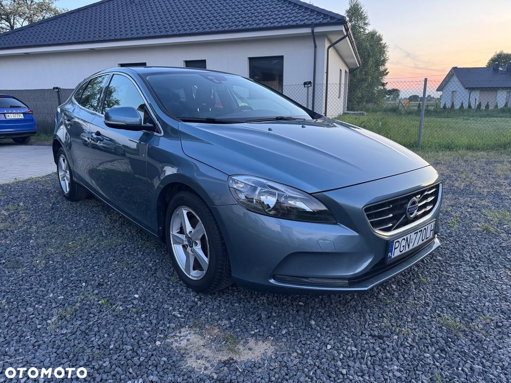 Volvo V40 D2 Momentum - 6