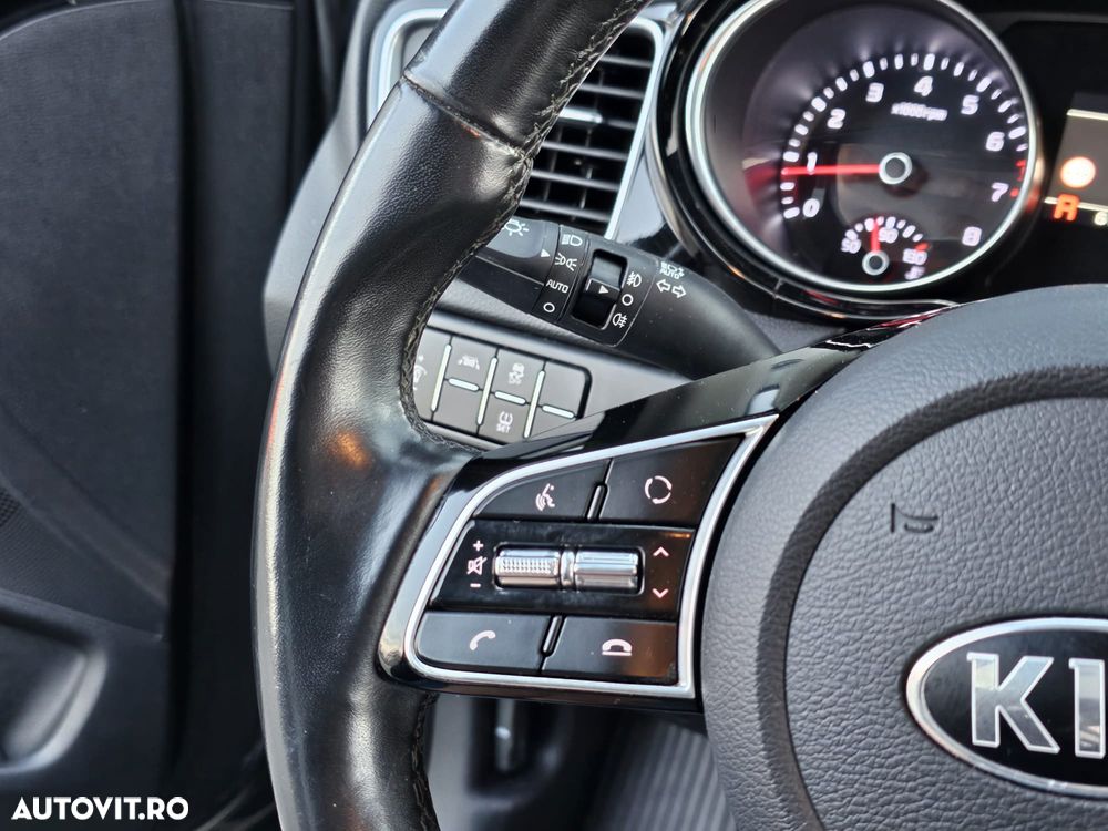 Kia XCeed 1.6 T-GDI OPF DCT7 PLATINUM - 21