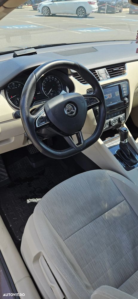 Skoda Octavia 1.8 TSI DSG Style - 15
