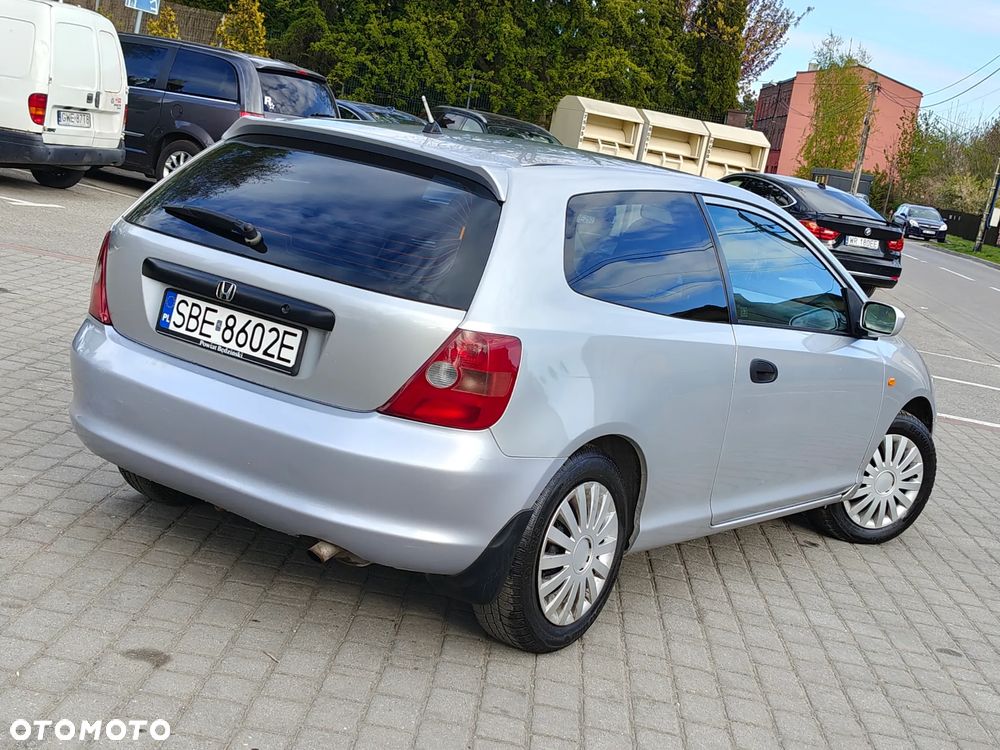 Honda Civic 1.4i - 5
