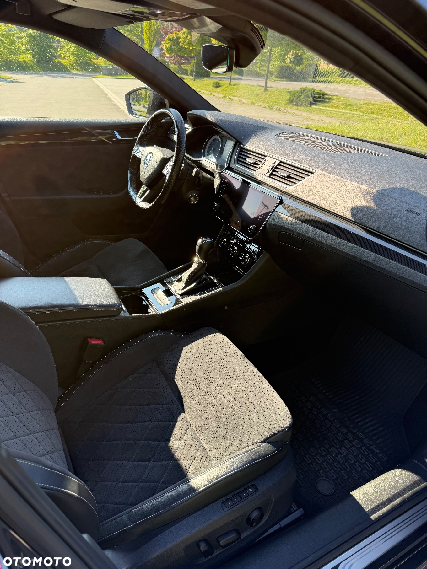 Skoda Superb 2.0 TSI Sportline DSG - 7