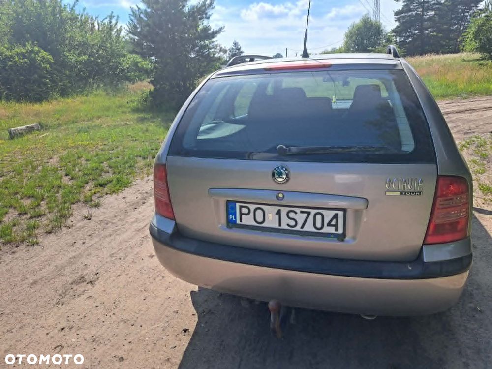 Skoda Octavia 1.6 Tour - 2