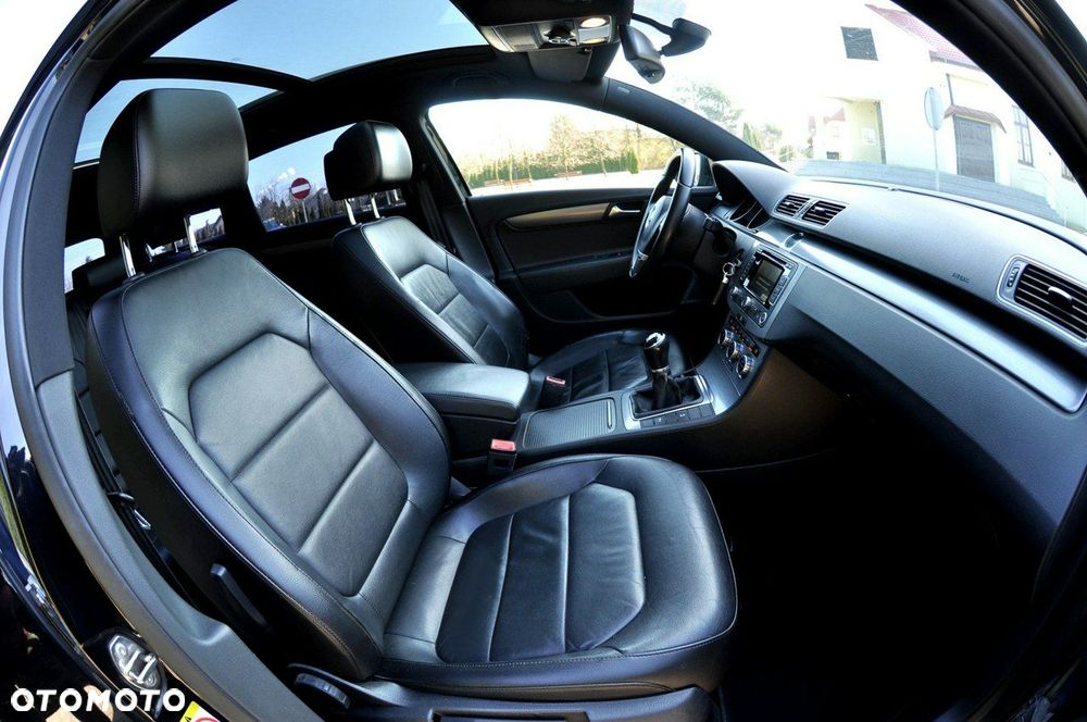 Volkswagen Passat Variant - 9