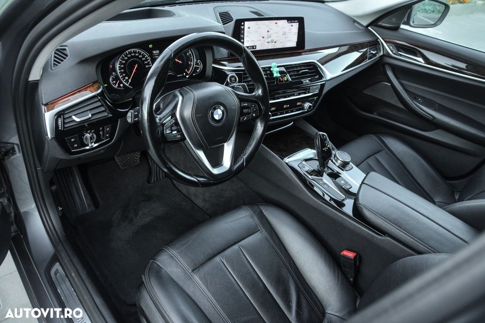BMW Seria 5 520d xDrive AT - 8