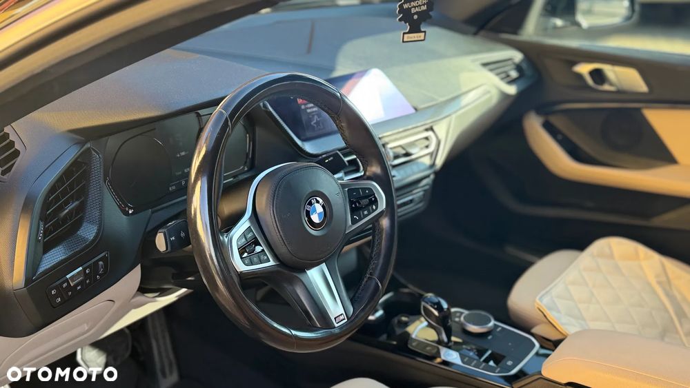 BMW Seria 2 218i M Sport - 6