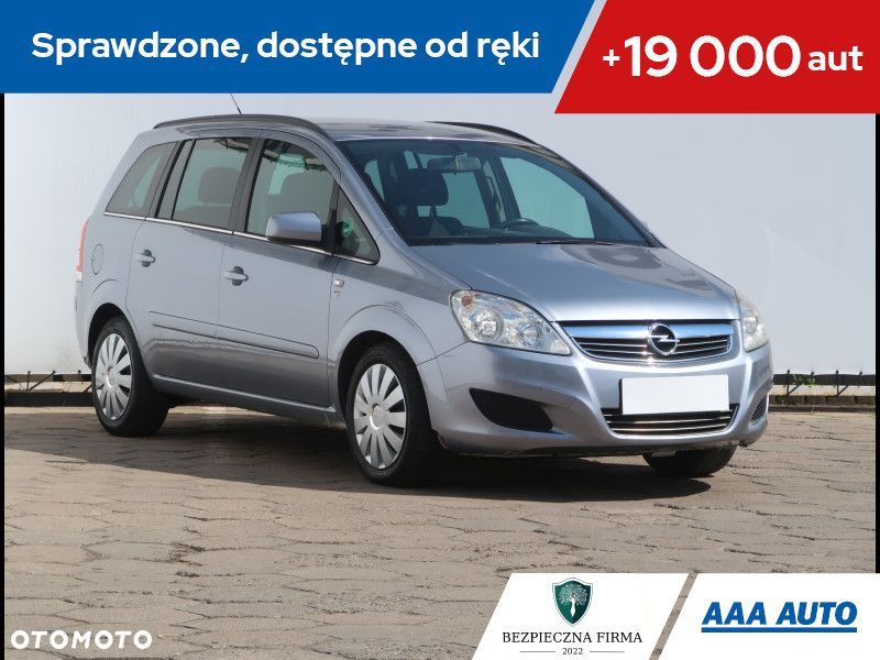 Opel Zafira - 2