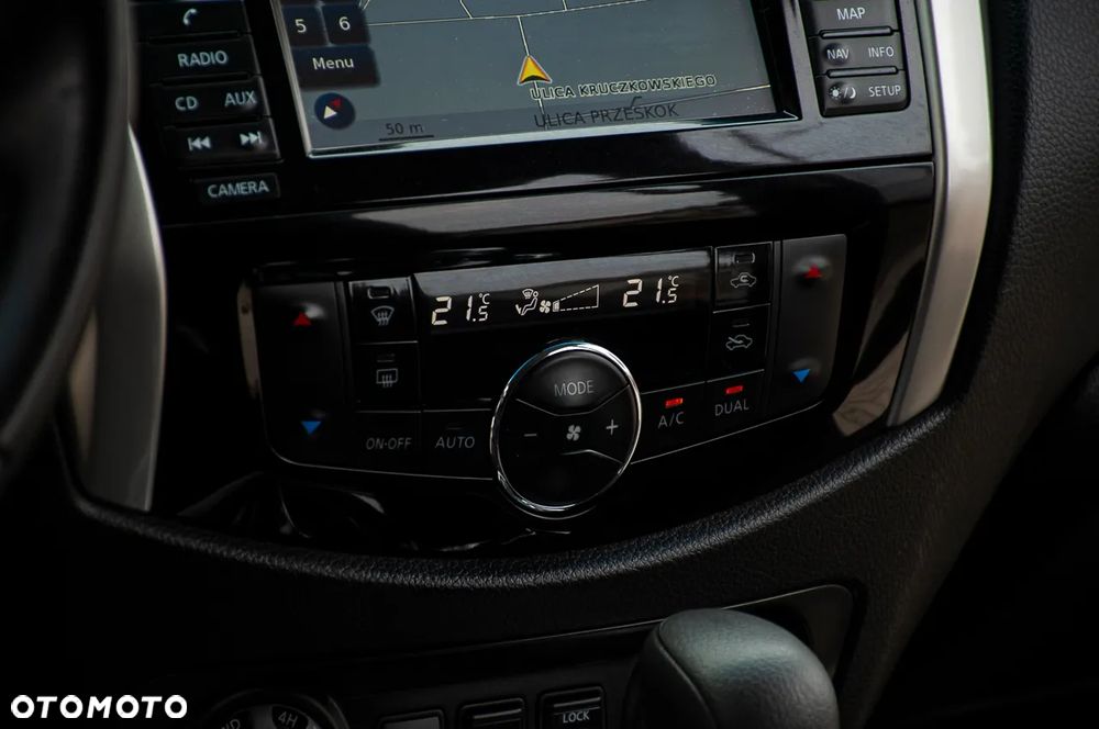 Nissan Navara DPF Autm Platinum - 18