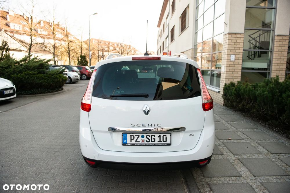 Renault Grand Scenic dCi 150 FAP Bose Edition - 5