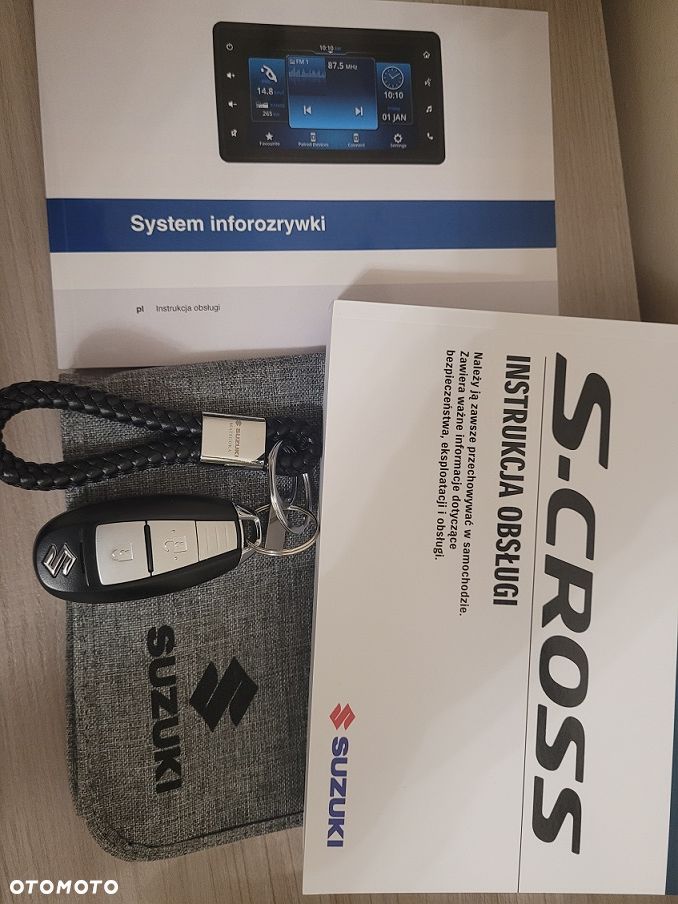 Suzuki S-Cross 1.5 DualJet Hybrid Premium AGS - 9