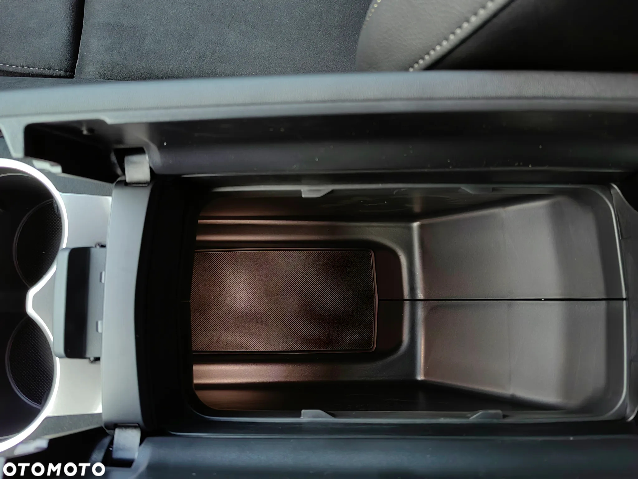 DS Automobiles DS 7 Crossback - 26