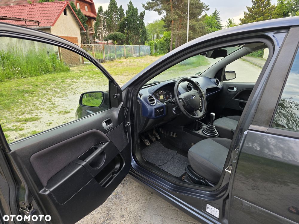 Ford Fiesta 1.4 Fun X - 8