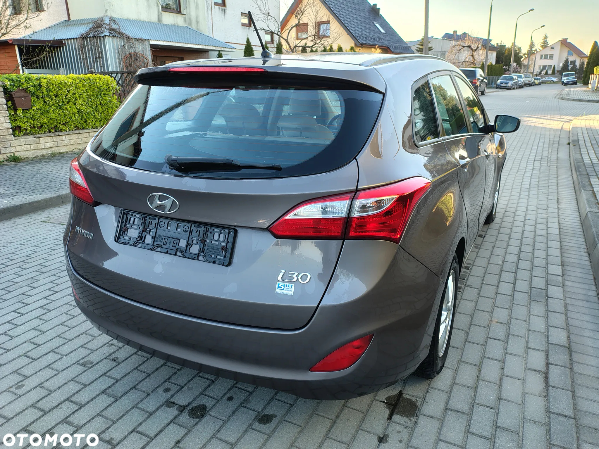 Hyundai i30 1.6 Premium - 9