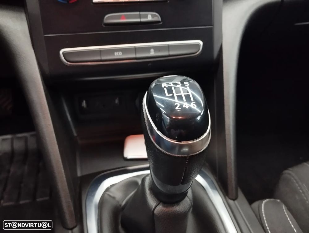 Renault Mégane Sport Tourer 1.5 Blue dCi Limited - 33