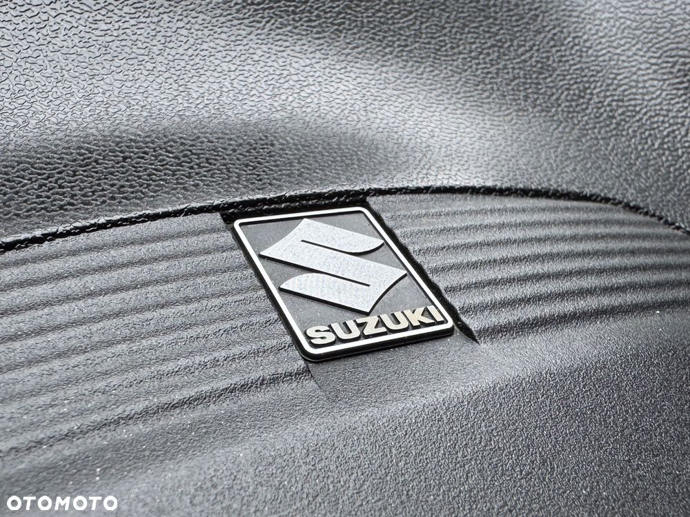 Suzuki Burgman - 38