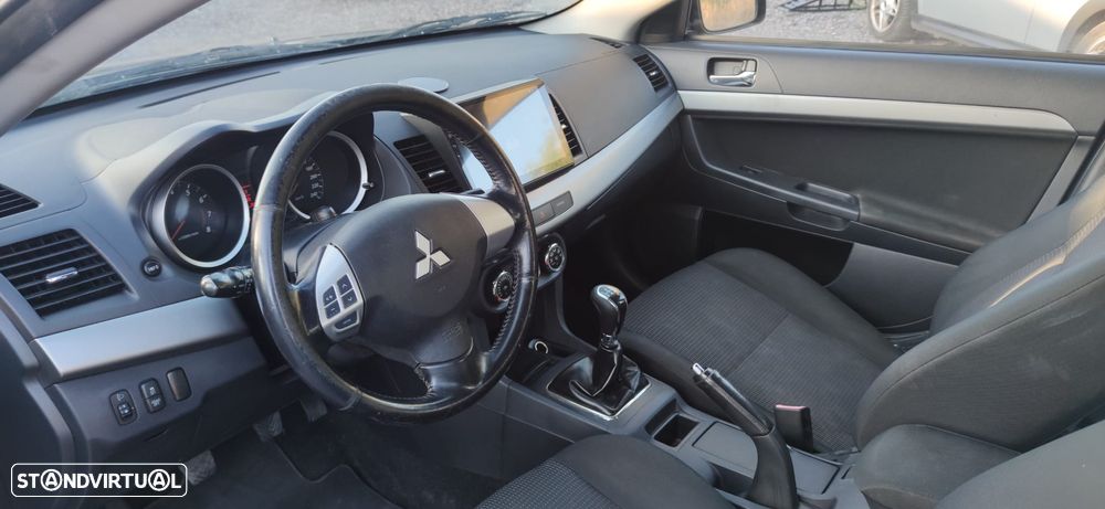 Mitsubishi Lancer 1.6 Invite Black Edition ClearTec - 7