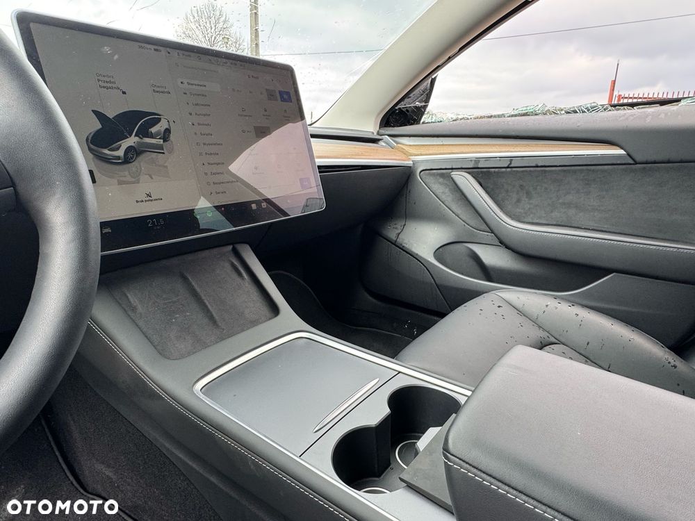 Tesla Model 3 Langstreckenbatterie Allradantrieb Dual Motor - 37