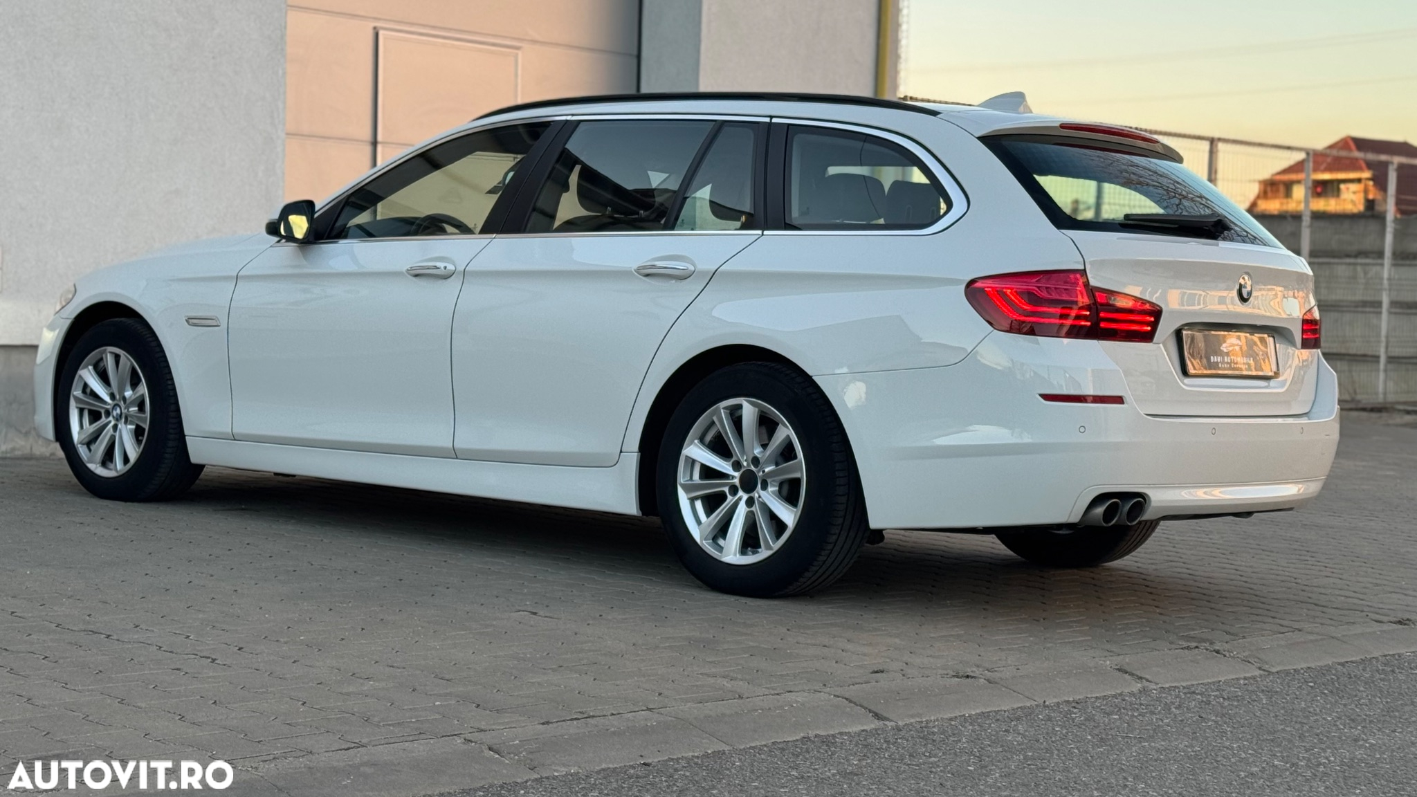 BMW Seria 5 520d xDrive Touring Aut. - 20