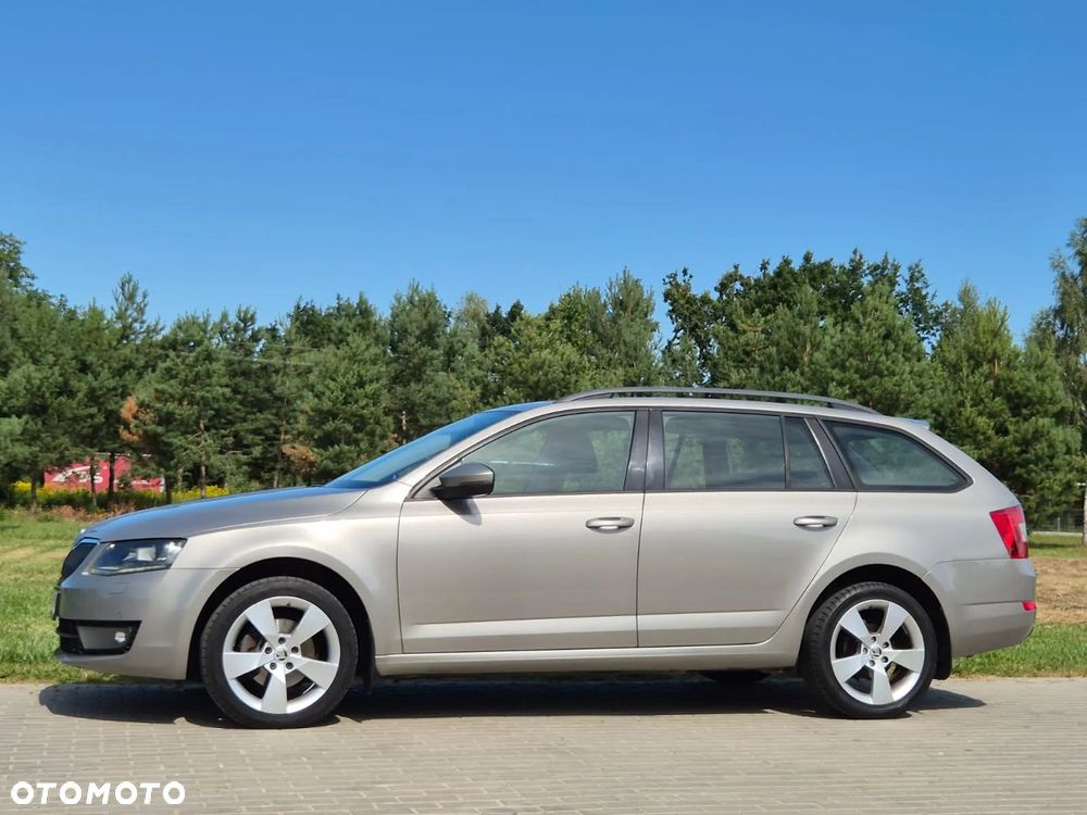 Skoda Octavia 2.0 TDI Ambition DSG - 14