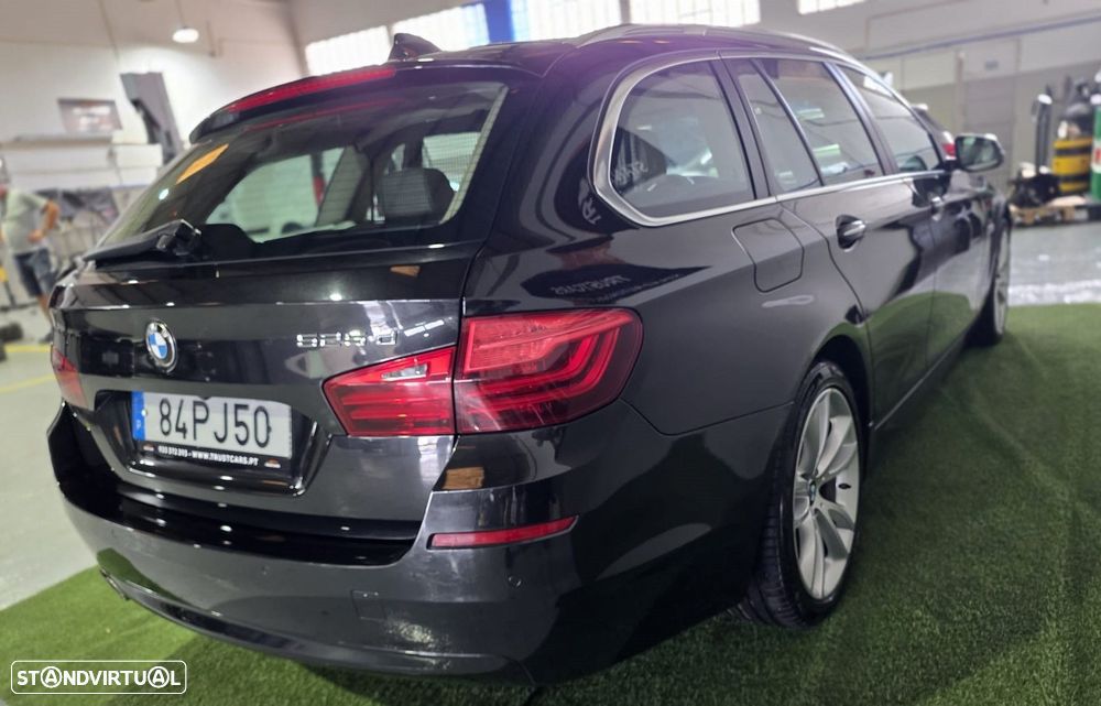 BMW 525 d Line Luxury Auto - 7