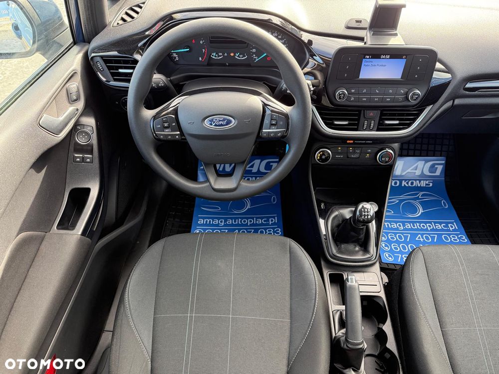 Ford Fiesta 1.1 Trend - 21
