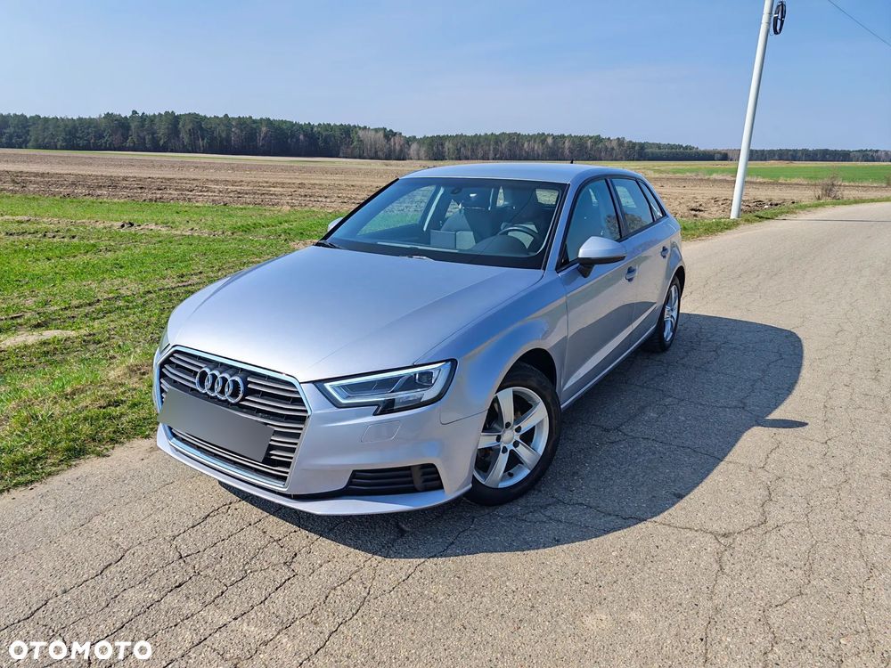 Audi A3 Sportback 30 TFSI S tronic - 2