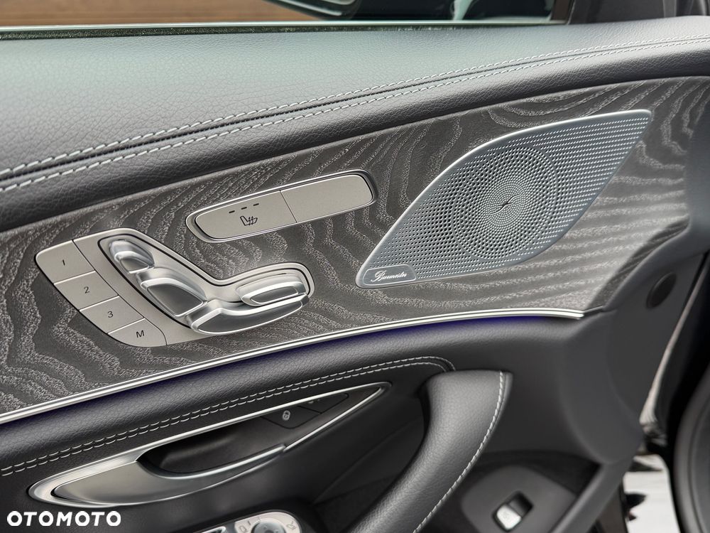 Mercedes-Benz CLS 400 d 4-Matic AMG - 24