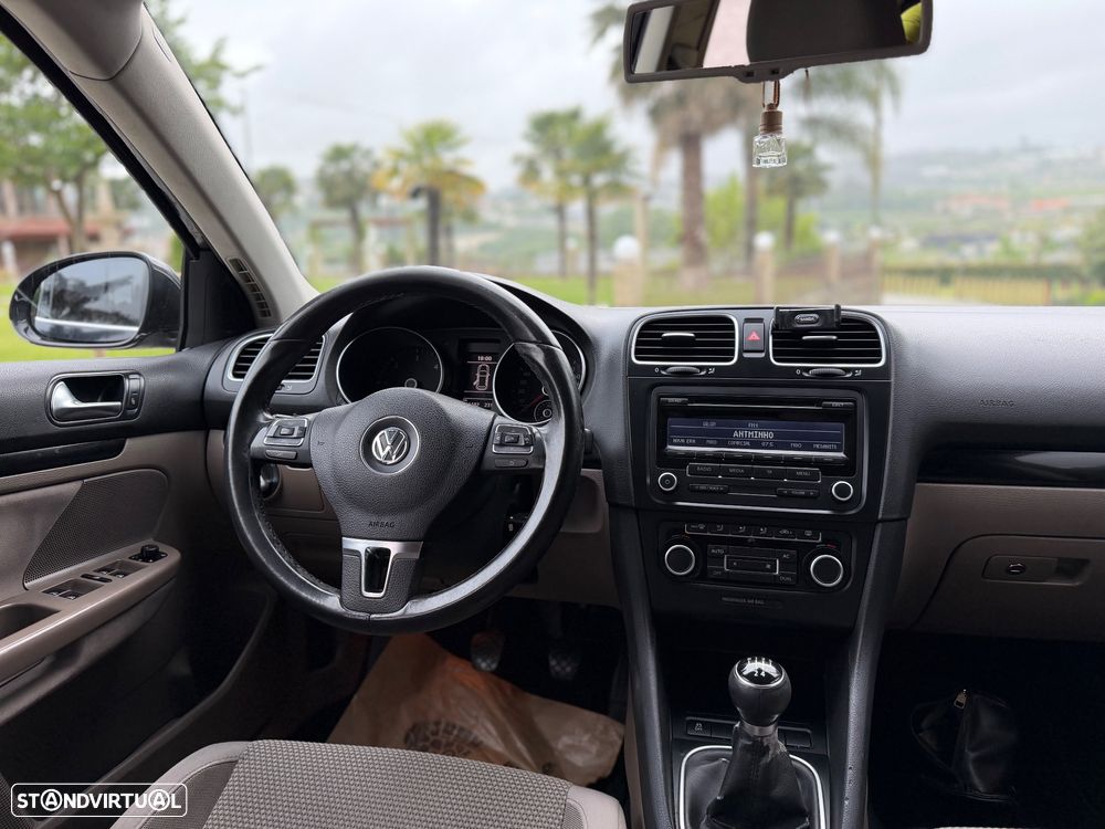 VW Golf Variant 1.6 TDi Highline - 8