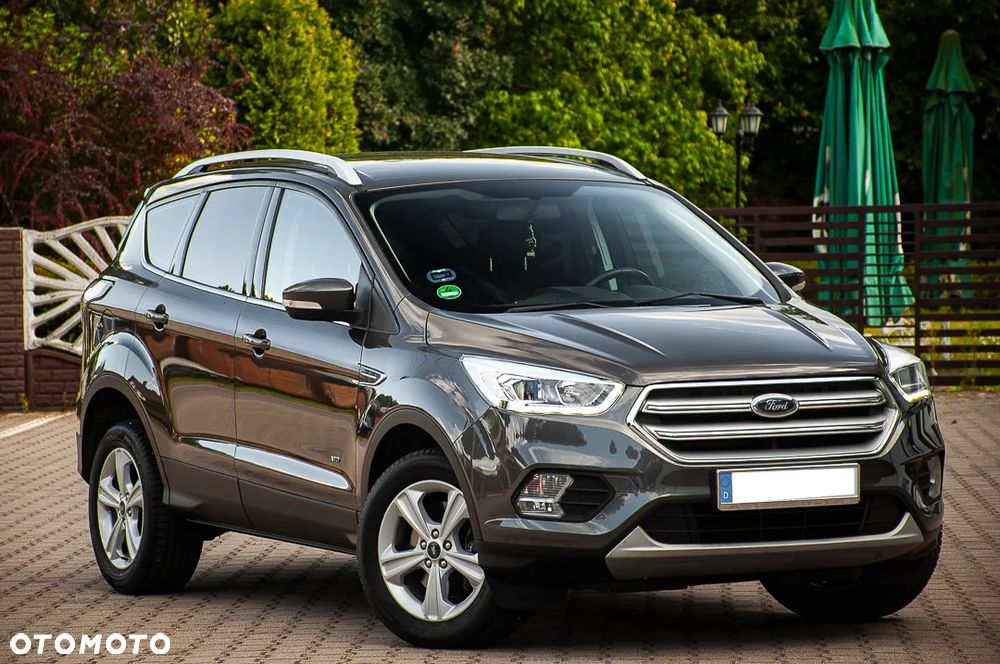 Ford Kuga 1.5 EcoBoost 4WD Titanium - 10