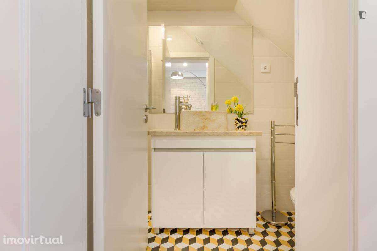 Apartamento com 1 quartos - localizado em Bairro Alto Lisbon - Grande imagem: 5/23