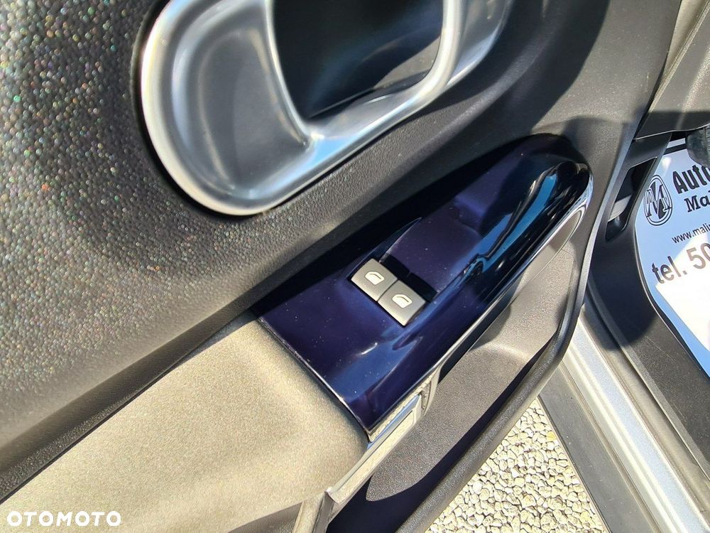Citroën C4 Cactus 1.2 PureTech Shine S&S - 30