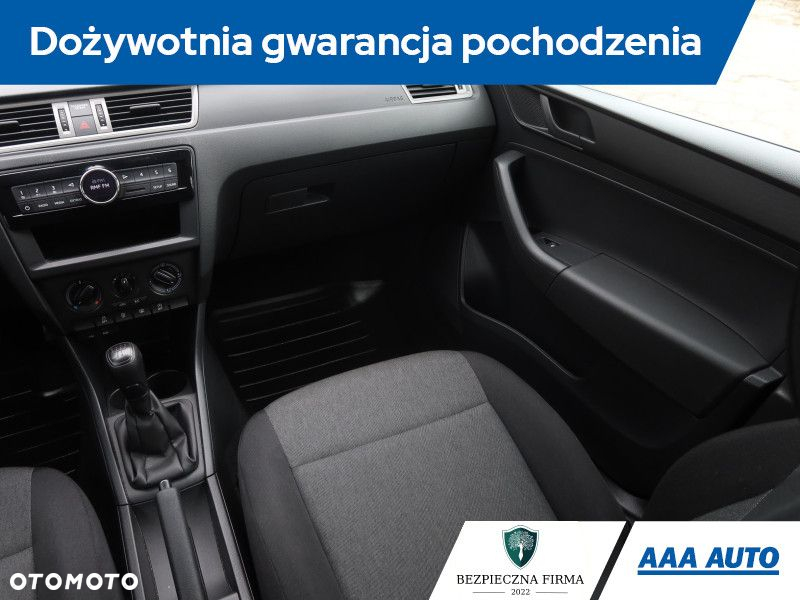 Skoda RAPID - 9