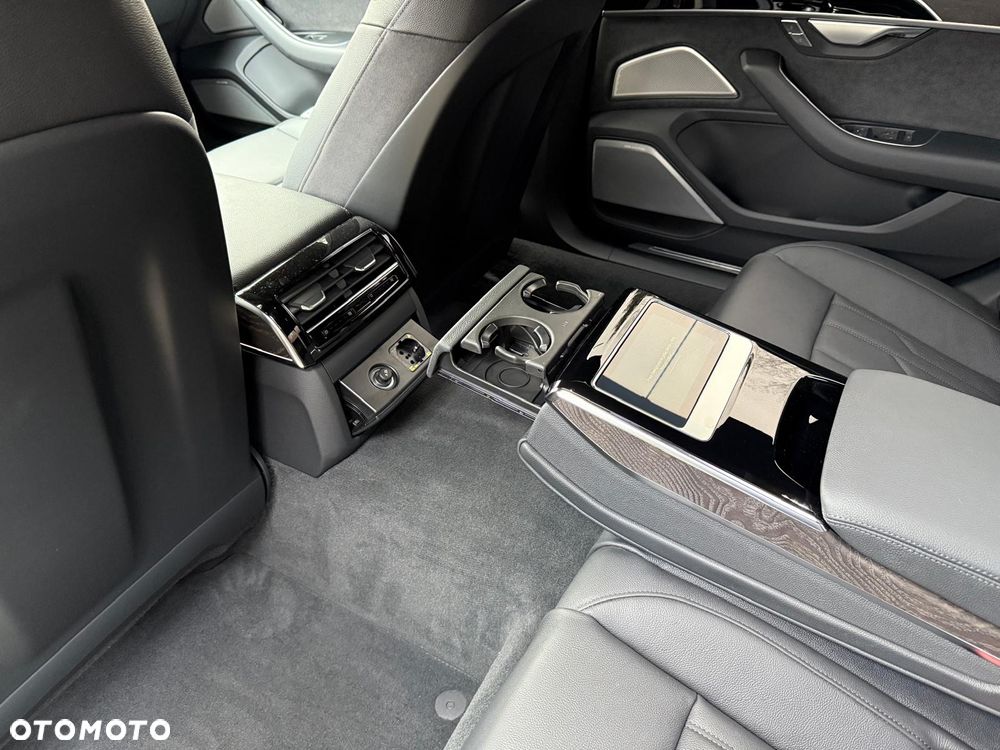 Audi A8 L 60 TFSI e quattro tiptronic - 15