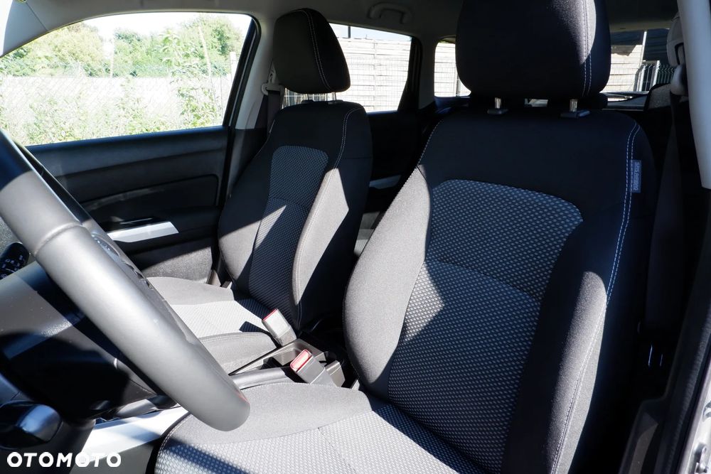 Suzuki Vitara 1.6 DDiS (4x4) Allgrip Comfort - 25