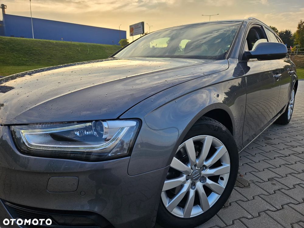 Audi A4 Avant - 38