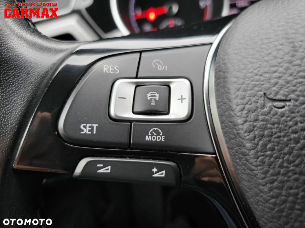 Volkswagen Touran 1.6 TDI SCR (BlueMotion Technology) DSG Comfortline - 13