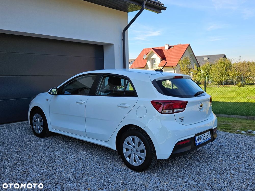 Kia Rio 1.2 M - 4