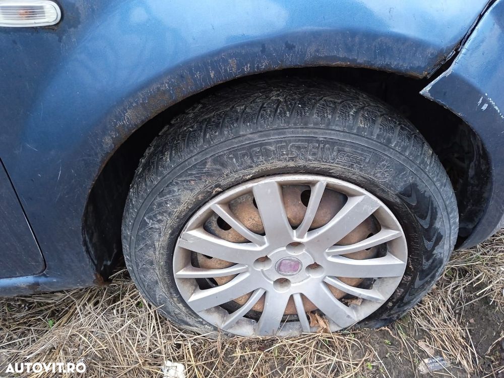 Dezmembrari  Fiat LINEA (323)  2007  > 0000 1.4 Benzina - 6