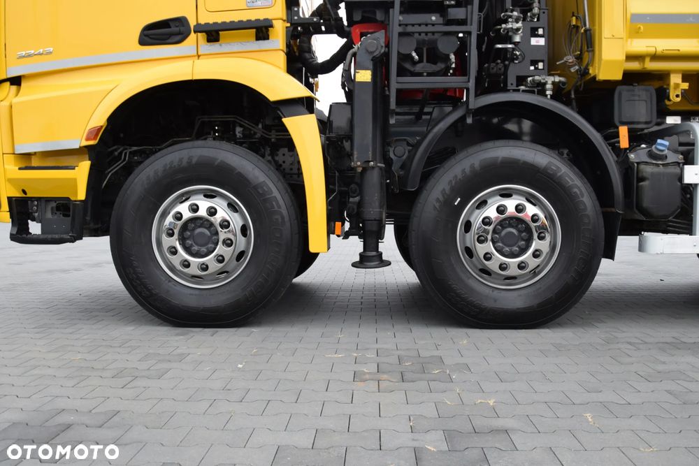 Mercedes-Benz AROCS 3243 / 8x4 / EURO 6 / HDS PALFINGER EPSILON Q170Z / ROTATOR / CHYWTAK / STEROWANIE RADIOWE / WYWROTKA / HYDROBURTA / AUTOMAT / SYSTEM KAMER CYFROWYCH / KAMERA COFANIA / NAWIGACJA / HAK / NISKI PRZEBIEG / 2020 / SERWISOWANY / SPROWADZONY - 7