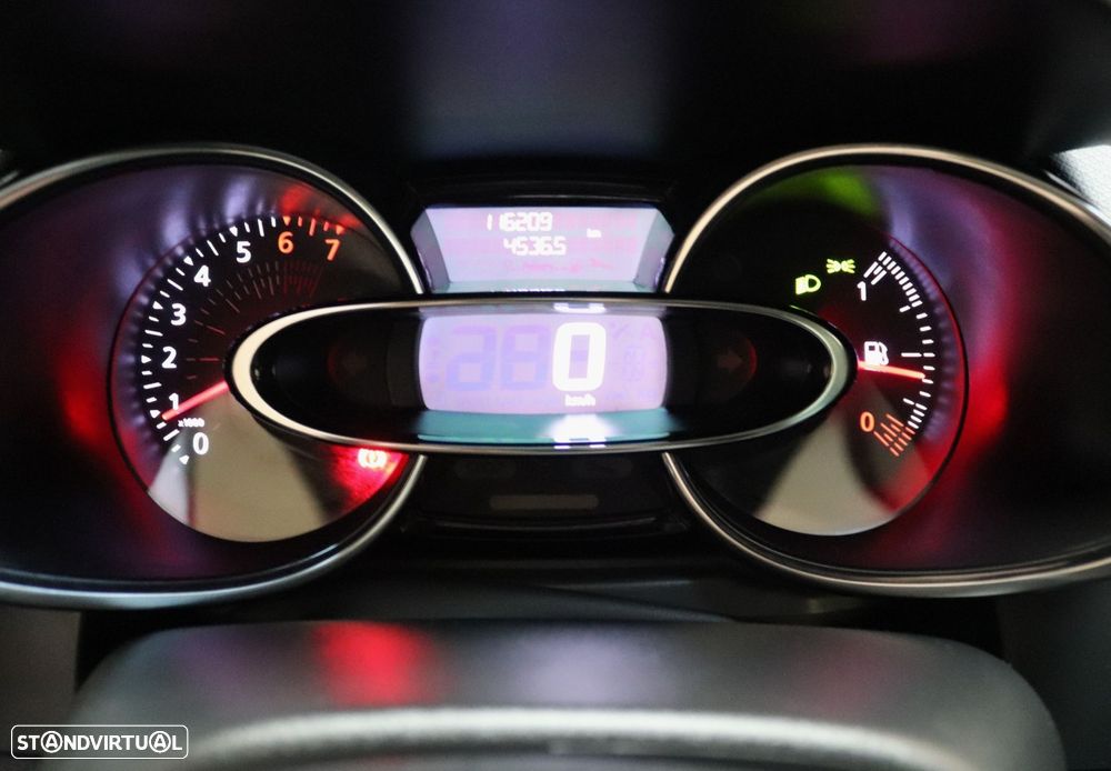 Renault Clio 0.9 TCe Limited - 13