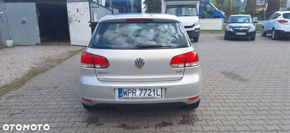 Volkswagen Golf 1.6 TDI Trendline DSG - 6