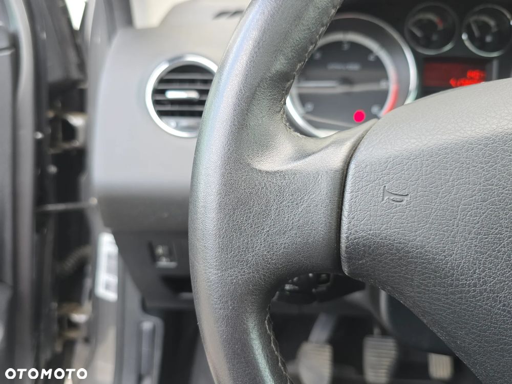 Peugeot 308 1.6 HDi Premium - 22
