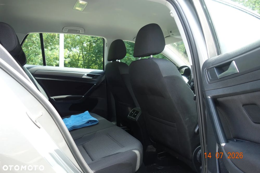 Volkswagen Golf 1.4 TSI BMT Comfortline - 15