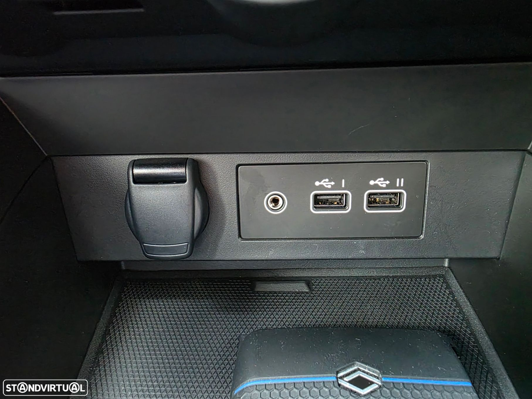 Renault Clio 1.6 E-Tech Full Hybrid Esprit Alpine - 28