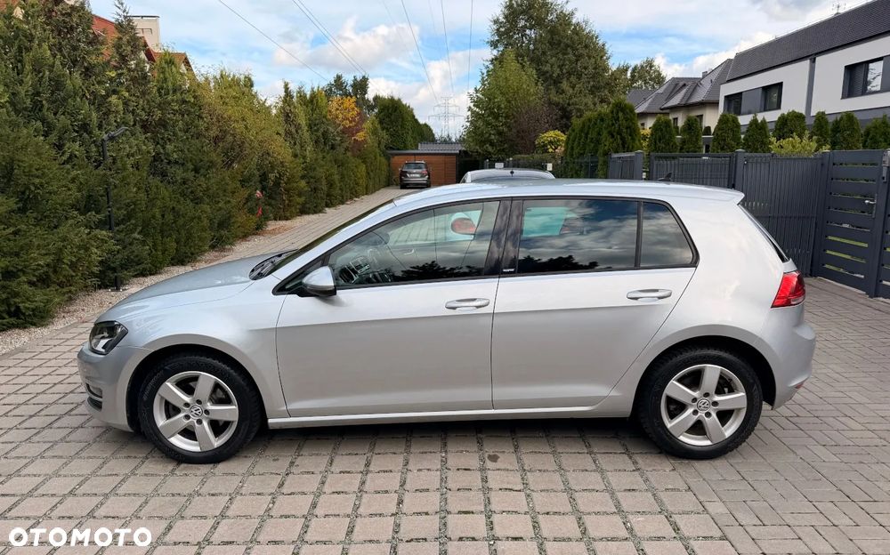 Volkswagen Golf 2.0 TDI BlueMotion Technology DSG Allstar - 3