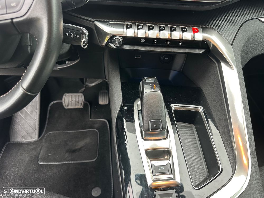 Peugeot 5008 BlueHDI 130 EAT8 Allure Pack - 17