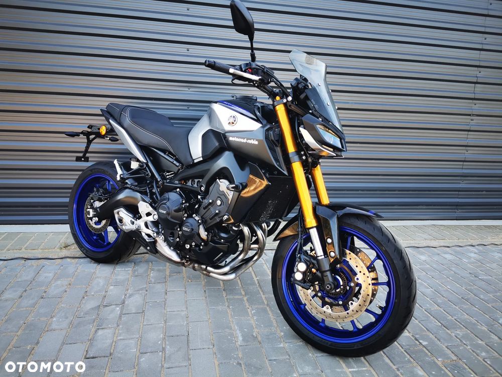 Yamaha MT - 30