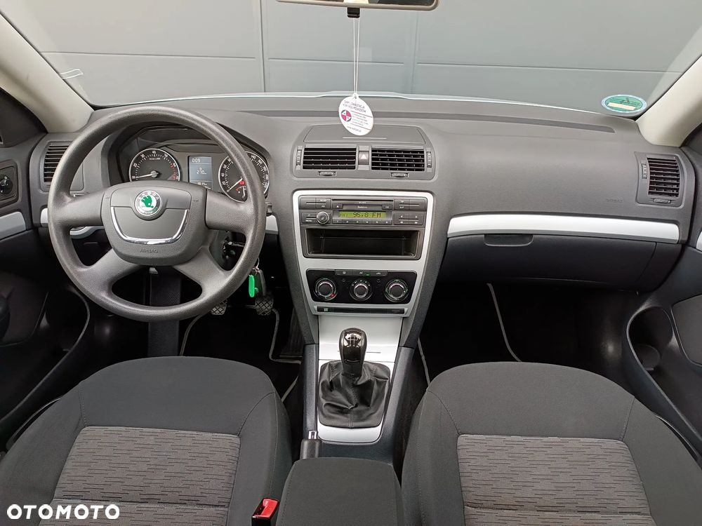 Skoda Octavia 1.6 Style - 13